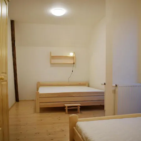 Holiday Podlea¡anska½ Mla½n Semesterbostad Týnec nad Sázavou