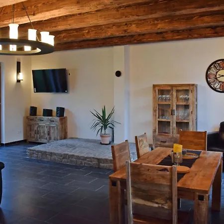 Holiday Podlea¡anska½ Mla½n Semesterbostad Týnec nad Sázavou